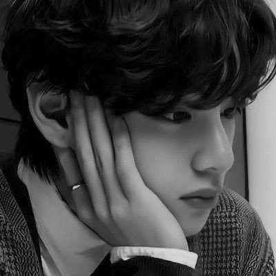 ⊹٭𝚂𝚘𝚢 𝚕𝚊 𝚌𝚊𝚕𝚖𝚊 𝚎𝚗 𝚖𝚎𝚍𝚒𝚘 𝚍𝚎 𝚖𝚒 𝚙𝚛𝚘𝚙𝚒𝚘 𝚍𝚎𝚜𝚊𝚜𝚝𝚛𝚎٭⊹