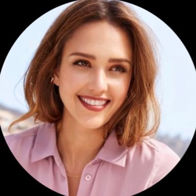 Jessica14049471's profile picture. mom of 3 founder of the honest company amateur Chef ,terrible speller .