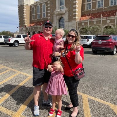 Live in the greatest Republic on Earth, Texas.  love God, Football and my Family. And as always, Wreck ‘Em!