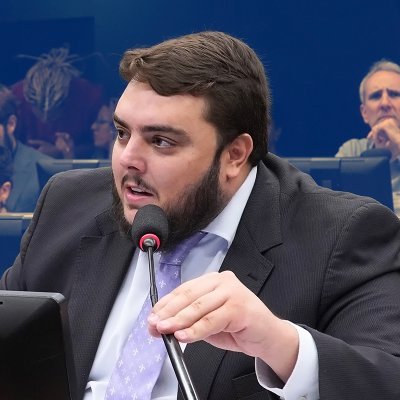 🇧🇷 Deputado Federal reeleito pelo Paraná. 
Ex-Presidente da CCJ. Advogado. 
Ex-Deputado Estadual.
Presidente do União Brasil no Paraná.