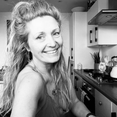 part time writer, poet, philosopher, giggler and joyous, raging contemplator of the dark and the light.. full time mum, friend, daughter, human wanderer..