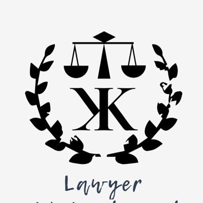 محاميةمرخصة من وزارة العدل- حاصلةعلى ماجستير قانون من جامعة ليمرك (⚖️)- أنشر الثقافة القانونية (🇸🇦)- كاتبة مذكرات قانونيه ولوائح اعتراضيه 📑https://t.co/yvKerGJsUo