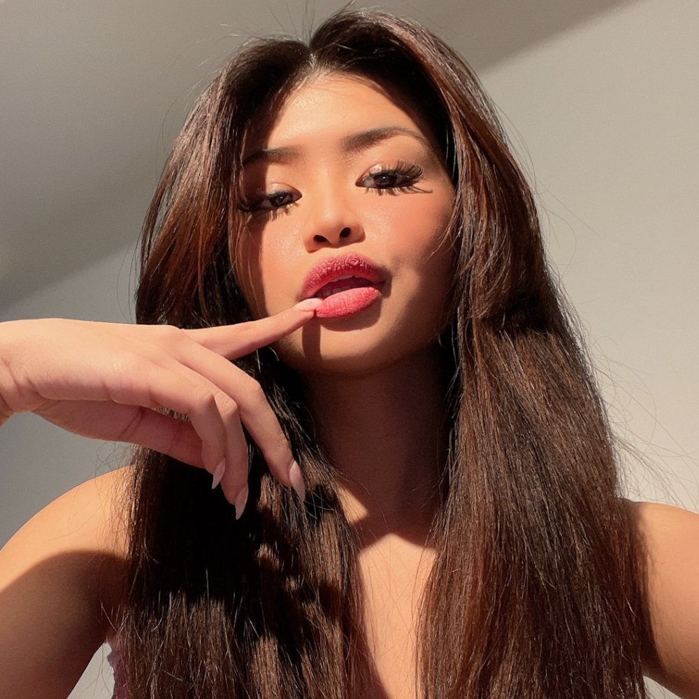 emmabaddiie14's profile picture. 18 y/o 💕 they call me petite
Backup account, follow my main @emma_baddiie