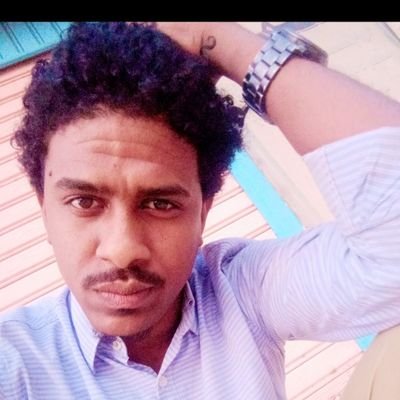 الكبرياء أن تقول لا شيءَ يحدثْ، وكل الأشياء تحدث بداخلك!