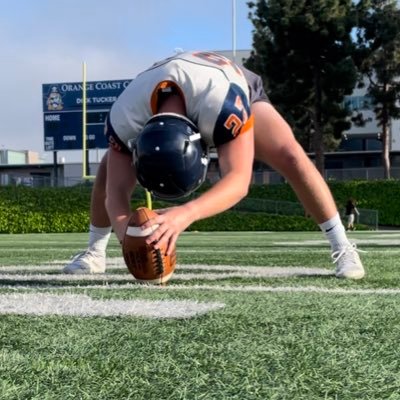 JUCO LS @coastfball | 3.84 GPA | 31 ACT | Spring ‘23 Poly Sci Grad honors certified | ‘22 SCFA Scholar-Athlete Team | 5’10 200lbs | 7578422731 @SpecialTeamsU