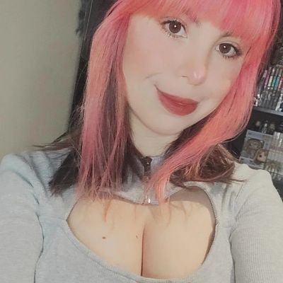 Streamer Mexicana 🇲🇽/ Afiliada en Twitch.