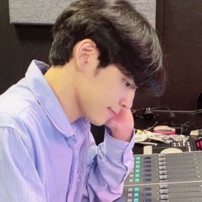 ykimwonpil's profile picture. #원필 #기범 #제이콥 #민현 #라키 #이하이 #샘김 #태현 ela/dela