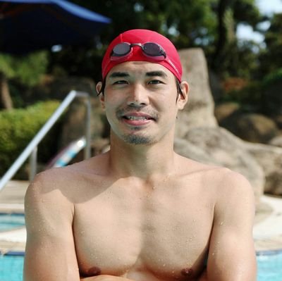 FOREVERSWIM代表　関西で水泳の個人レッスン、水泳のプライベートレッスンやってます！！