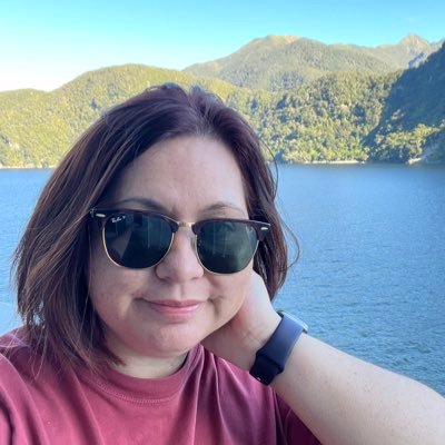 Gennibeans's profile picture. Just talking nonsense about F1, Sydney Swans, tennis and BTS mainly