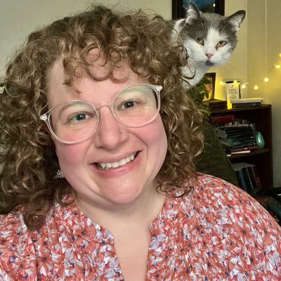Independent book editor. Chaotic good. ADHD. Cat lady. #RevPit editor. Pronoun person. She/her 👉 https://t.co/tpVDLarEdT
