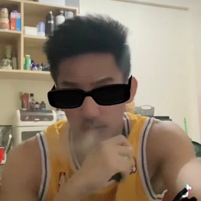 cclinttt's profile picture. easy lang par