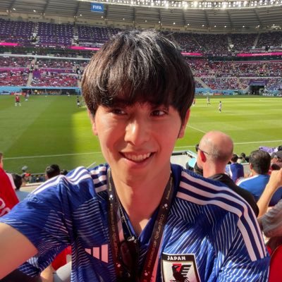 30代一般男が、国際スポーツ大会の現地観戦に全財産をぶっこみ、人生を懸けるアカウント。カタールW杯とWBCを生観戦。6月には念願のCL決勝を観戦予定。観戦VLOGのyoutubeやってます!海外サッカー全般/横浜ベイスターズ/外資コンサル→独立起業/海外3ヶ国在住/留学準備中(IELTS7.5)