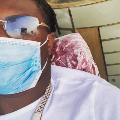 Sfliving0's profile picture. 