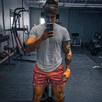 jdelvalle777's profile picture. / criminal justice major, finna be a cop 👀 SC//amaxing