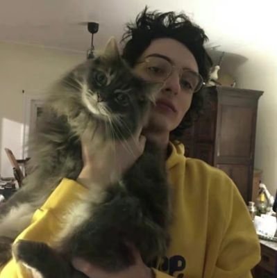 SherryW16's profile picture. 不定期记录一下养女日常