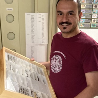 Mexican coleopterist. Currently a posdoctoral researcher at the Museum and Institute of Zoology, Polish Academy of Sciences, Warsaw, Poland.