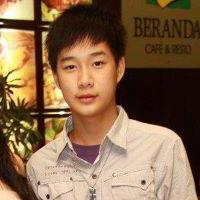 RandyEstava's profile picture. Aku adalah manusia yang bisa merasakan kebahagiaan dan tawa, juga bisa merasa sedih dan meneteskan air mata.