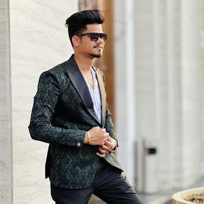 PranavJ87077612's profile picture. 