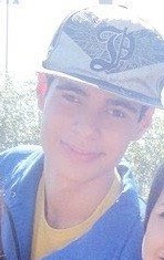 Minha essência ninguém muda sou verdadeiro com quem merece minha verdade canceriano , guarulhos, estudante, ciumento , chato só segue se quiser ser seguido :)