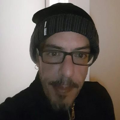 Guust711's profile picture. Me veras volver.