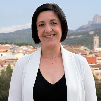 Socialista, catalanista i federalista. Alcaldessa de Vilanova del Camí