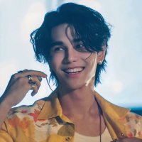 SWiT ᥫ᭡ 자기야 🌺 SaturBabe (@switkharyl) 's Twitter Profile