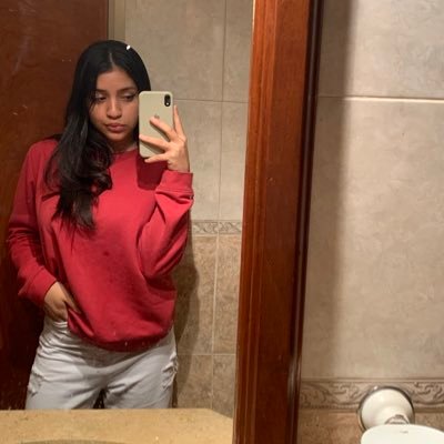 Mazarenaa's profile picture. 🧴💅💋🔝