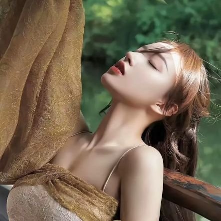 QCW524's profile picture. 币圈老韭菜