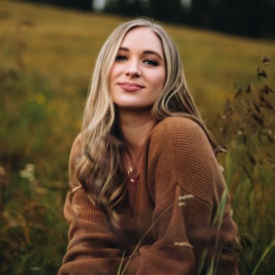 Singer/songwriter living in Nashville ✨ God is good 💕 follow me on tiktok/Instagram