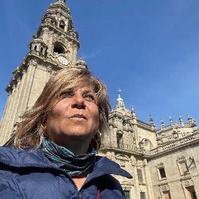 Empresaria de medios de comunicación y orgullosa madre de un flamante Chico maravilloso