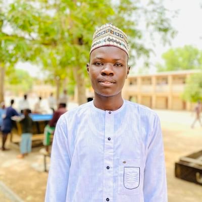 Suleiman Ismail Adam 
Proudly a Balewite 
Proudly an Al-Bayan Alumni 📖 
Chemical Engr to be 🙏🏼🤲🏻
Introvert 🤐
Call 📱 08143571954