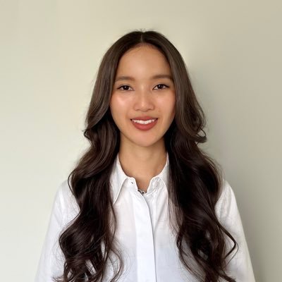 Arts Chula 80│NYU class of 2018│Communications Consultant