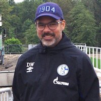 louis (@luffideluxe) Twitter profile photo