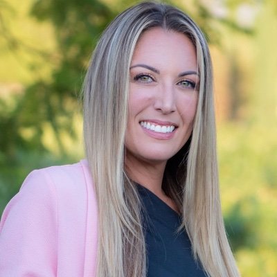 StephWinterHome's profile picture. I create happy home owners and sellers :)