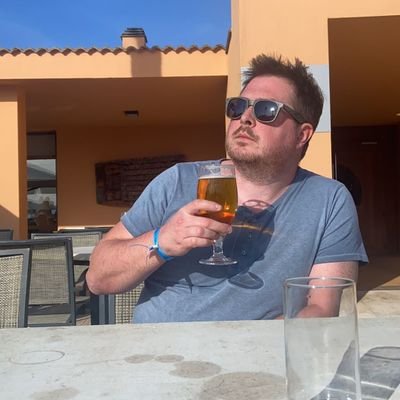 benosmond5's profile picture. LUFC / Colts / Politics / Fun / Respect