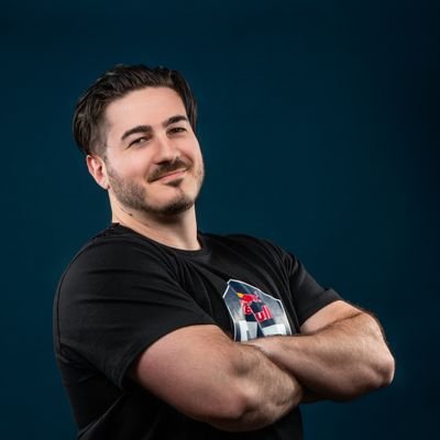 Current: Project Ops @AMGinfluence, Former: @ogesports // @immortals // @clgaming
https://t.co/39lVDCstpN