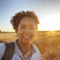 Dr. Paula Kahumbu(@paulakahumbu) 's Twitter Profileg