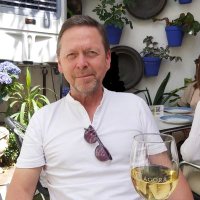 Damien Hyland (@damhyland) 's Twitter Profile