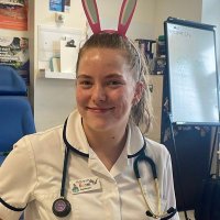 Naomi Davies(@naomi_physio) 's Twitter Profile Photo