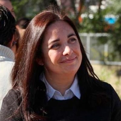 Del equipo de @patobullrich | Licenciada en Ciencia Política | Docente