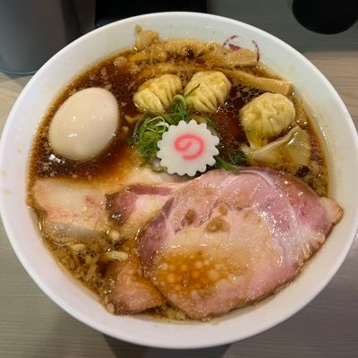 88年生まれ/会社員/185センチ/ぽっちゃり/舐めるの好き/連射派/ラーメン/野球観戦/スイーツ/援デリお断り/尽くすタイプ/セフレ募集/DM歓迎/女の子と繋がりたい/オフパコ/神奈川/東京