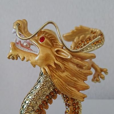 tiankong1267315's profile picture. 龍神様、天使、妖精大好きな主婦です❤️これまで、Twitterとは無縁な生活をしてきましたが、一念発起して、やってみようと思いました😅まだ、不慣れな事ばかりで勉強中です!
温かい目で見守って頂けるとありがたいです🙏🥰💕