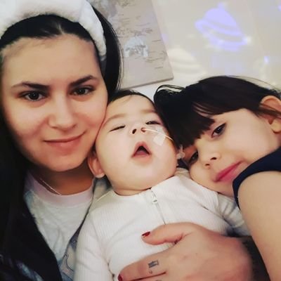 Mum of 2 beautiful 👧 
Cerebral Palsy awarness 
Epilepsy awarness 
Medical mom 👩