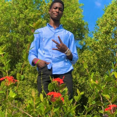 Sierra Leonean 🇸🇱
Administrator in the making....
love doing music🎼🎶