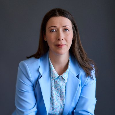 Erin's into open source software, innovation, sustainability planning, libraries, public speaking. she / her / hers