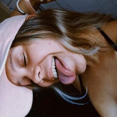 vc disse que eu nunca pulo na tua bala, mas qnd eu pulei eu quebrei minha perna