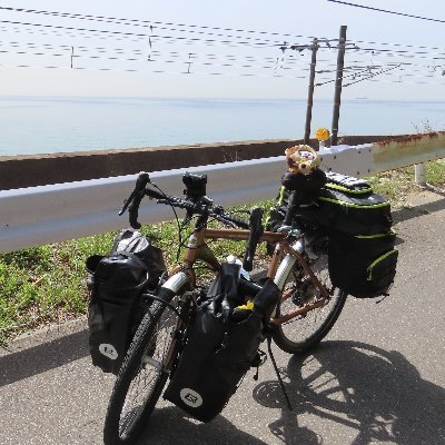 4/10日から長年の夢であった感謝の言葉を集めながら自転車旅をする『Happiness Collect Project』を開始しました。ツイッターではその日の出来事や写真をポツポツ呟いていきます。インスタやブログもやっているのでよければそちらもご覧ください。
＃旅好きの人と繋がりたい
＃写真好きと繋がりたい