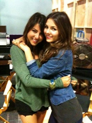 Bethy9595's profile picture. love you like life.....  I model:) I love listening to music and furious)))