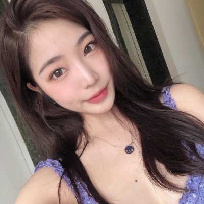 Tina10688339794's profile picture. 