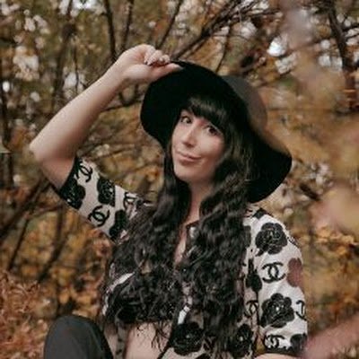 DahliaVox4's profile picture. 💦 I'm your naughty little neighbor next door...😈 👉 Come Follow My Main: @Dahlia_V_Grey
⬇️Click 🔗 to see more of me⬇️